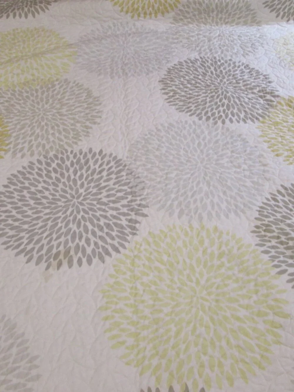 The big one bold medallion quilt yellow gray reversible to tiny polka dot yellow
